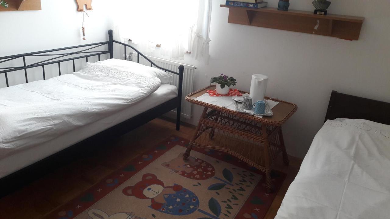 B&B Cerne Polhov Gradec Esterno foto