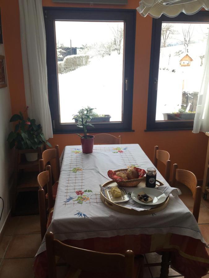 B&B Cerne Polhov Gradec Esterno foto